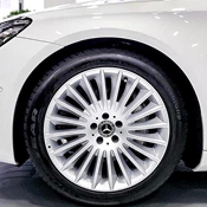 Mâm hợp kim nhẹ M Performance 21" hoạ tiết chữ thập 943 M. (1) (1) (1)